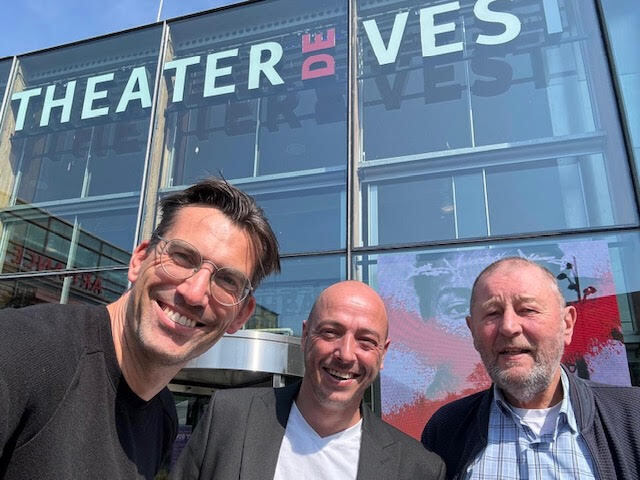 OP DE KOFFIE BIJ.. Naud van Geffen van Theater De Vest